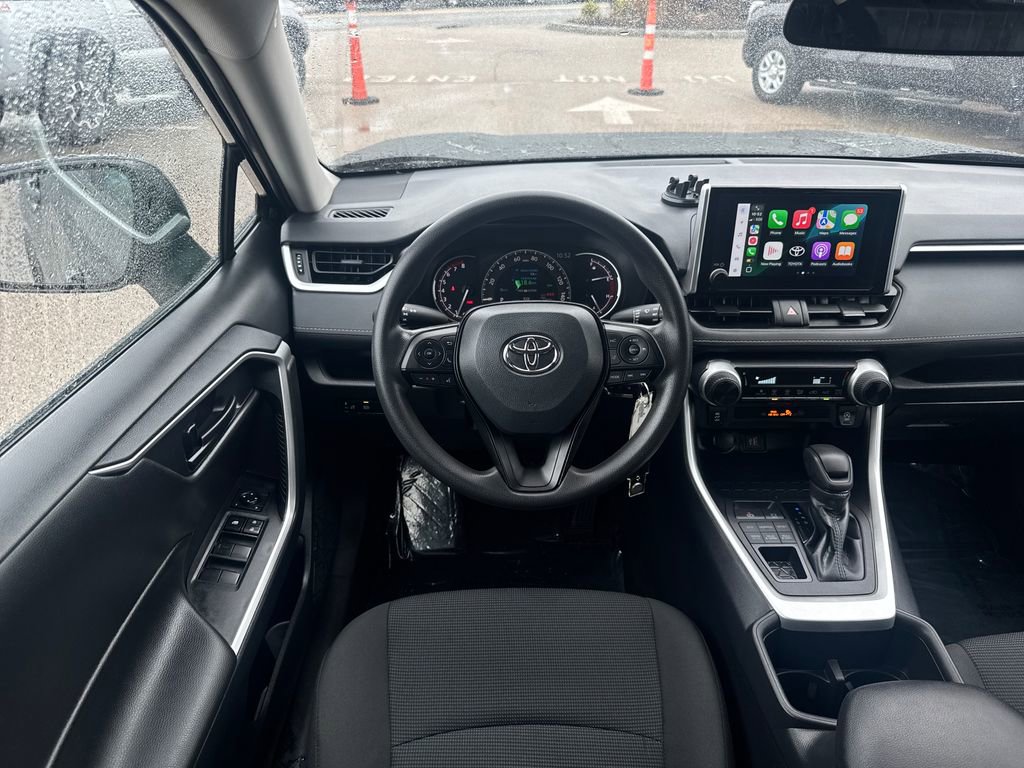 Used 2024 Toyota RAV4 LE image 11