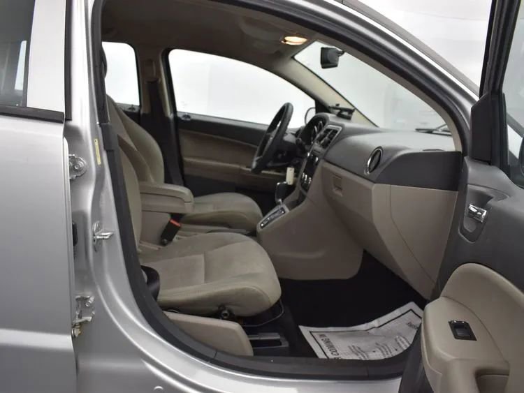 Used 2011 Dodge Caliber Mainstreet image 17