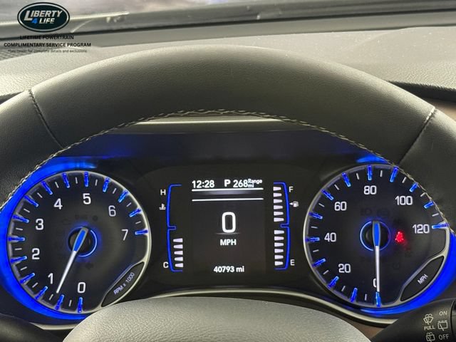 Used 2024 Chrysler Voyager LX FWD image 30