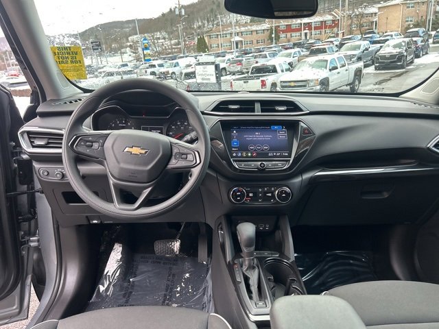 Used 2023 Chevrolet TrailBlazer LT w/ Convenience Package image 22