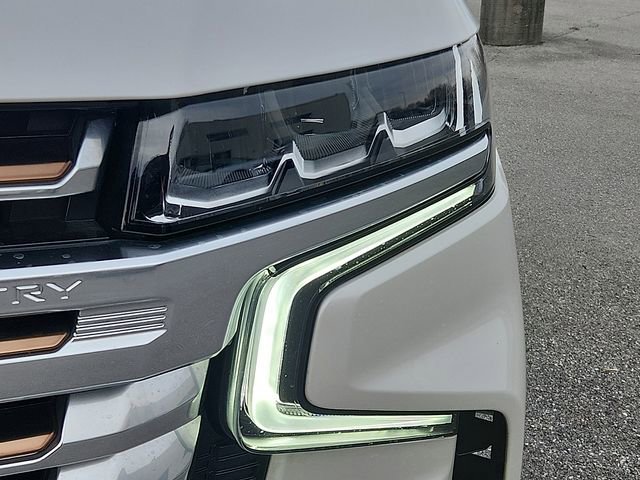 Used 2022 Chevrolet Suburban High Country w/ Max Trailering Package image 9