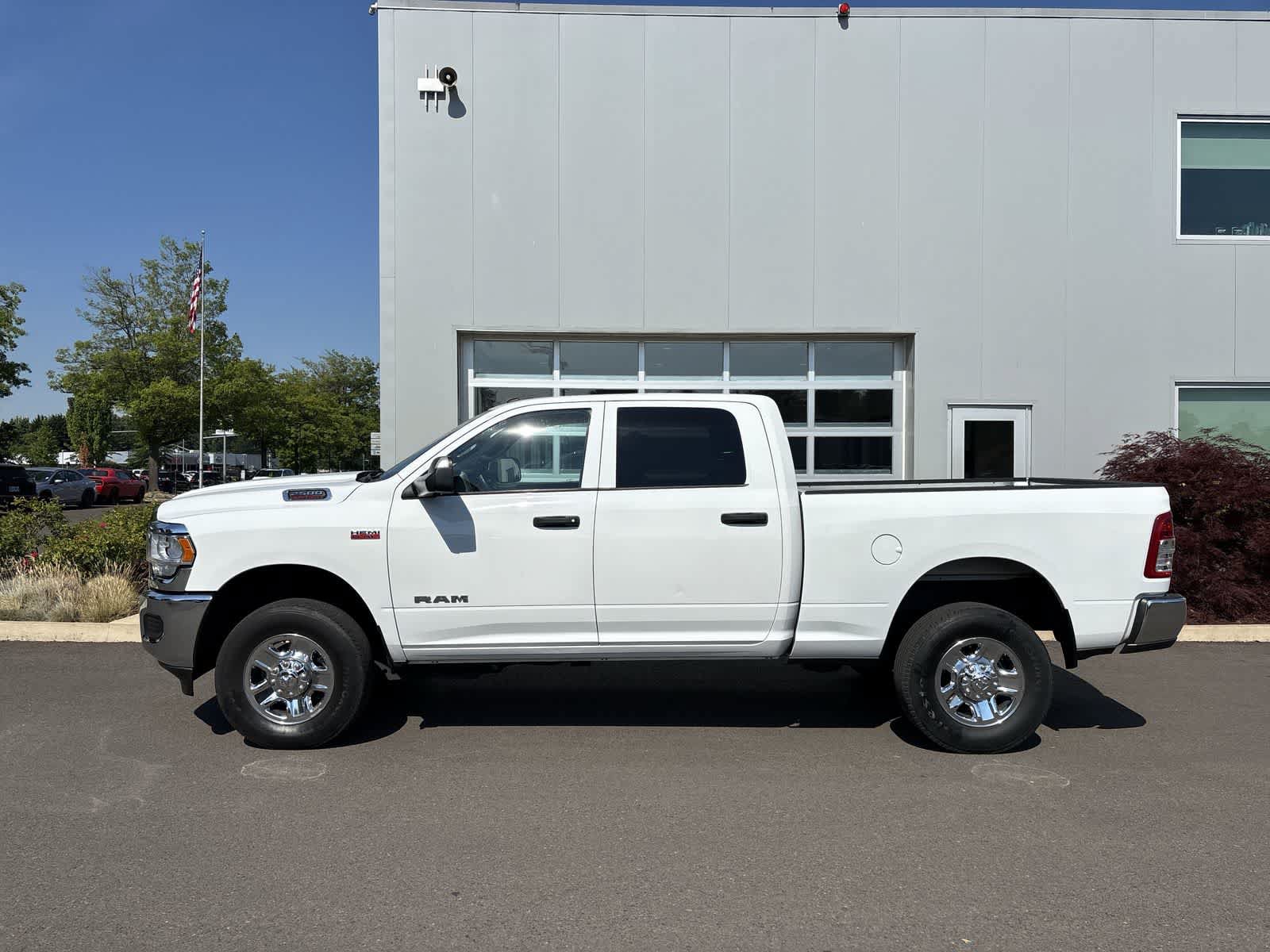 Used 2022 RAM 2500 Tradesman AWD/4WD image 2
