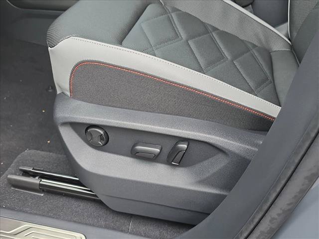 New 2026 Volkswagen Atlas Peak Edition AWD/4WD image 9