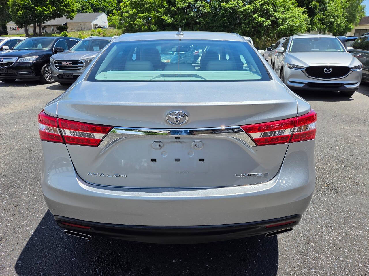 Used 2015 Toyota Avalon Limited FWD image 7