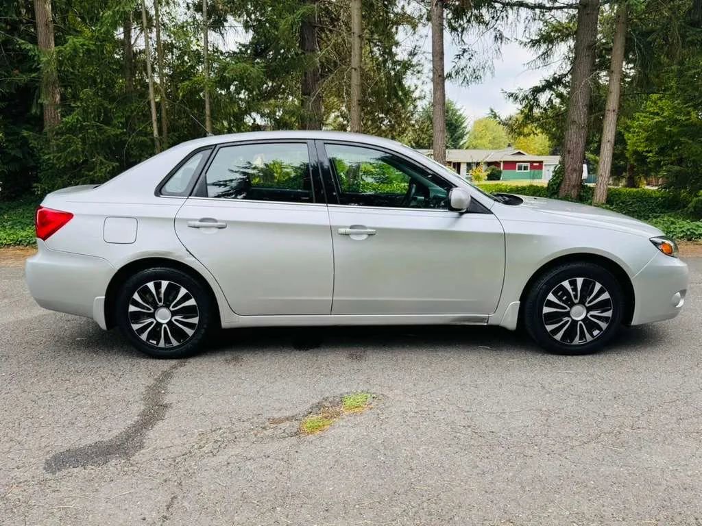 Used 2011 Subaru Impreza 2.5i image 6