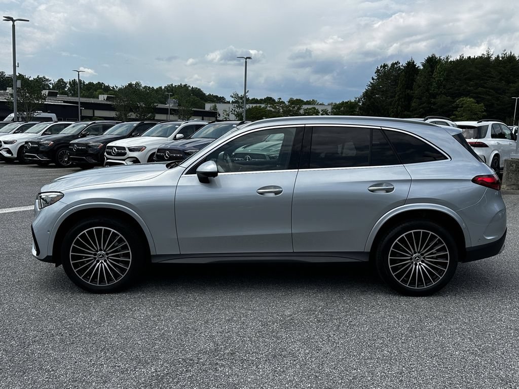 Certified 2024 Mercedes-Benz GLC 300 image 5