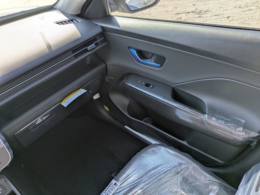 New 2026 Hyundai Kona Limited FWD image 18