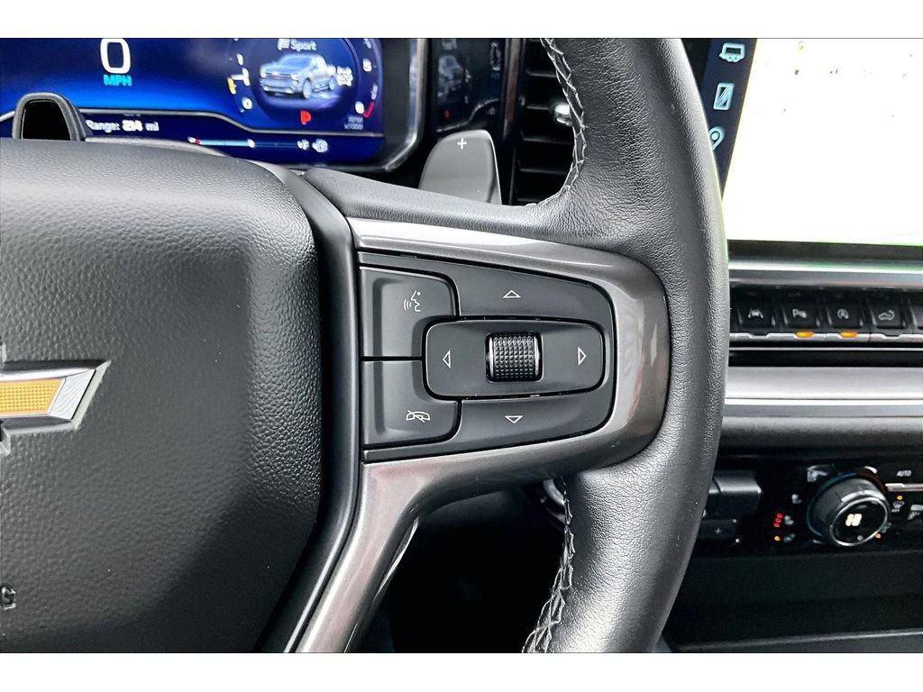 Used 2025 Chevrolet Silverado 1500 High Country w/ Technology Package image 13