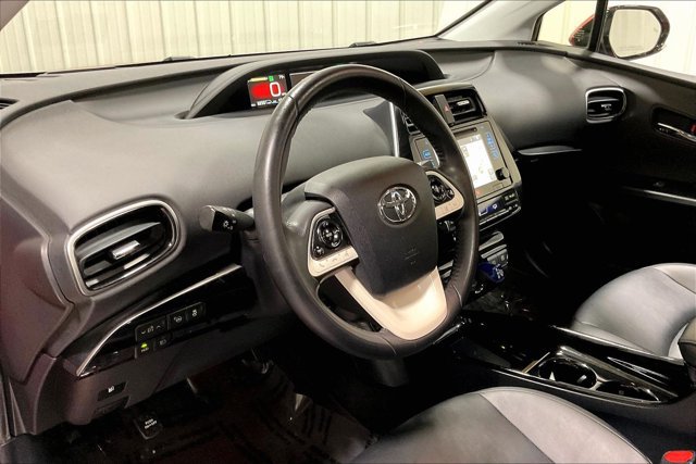 Used 2017 Toyota Prius Four w/ Advanced Technology Package FWD image 14