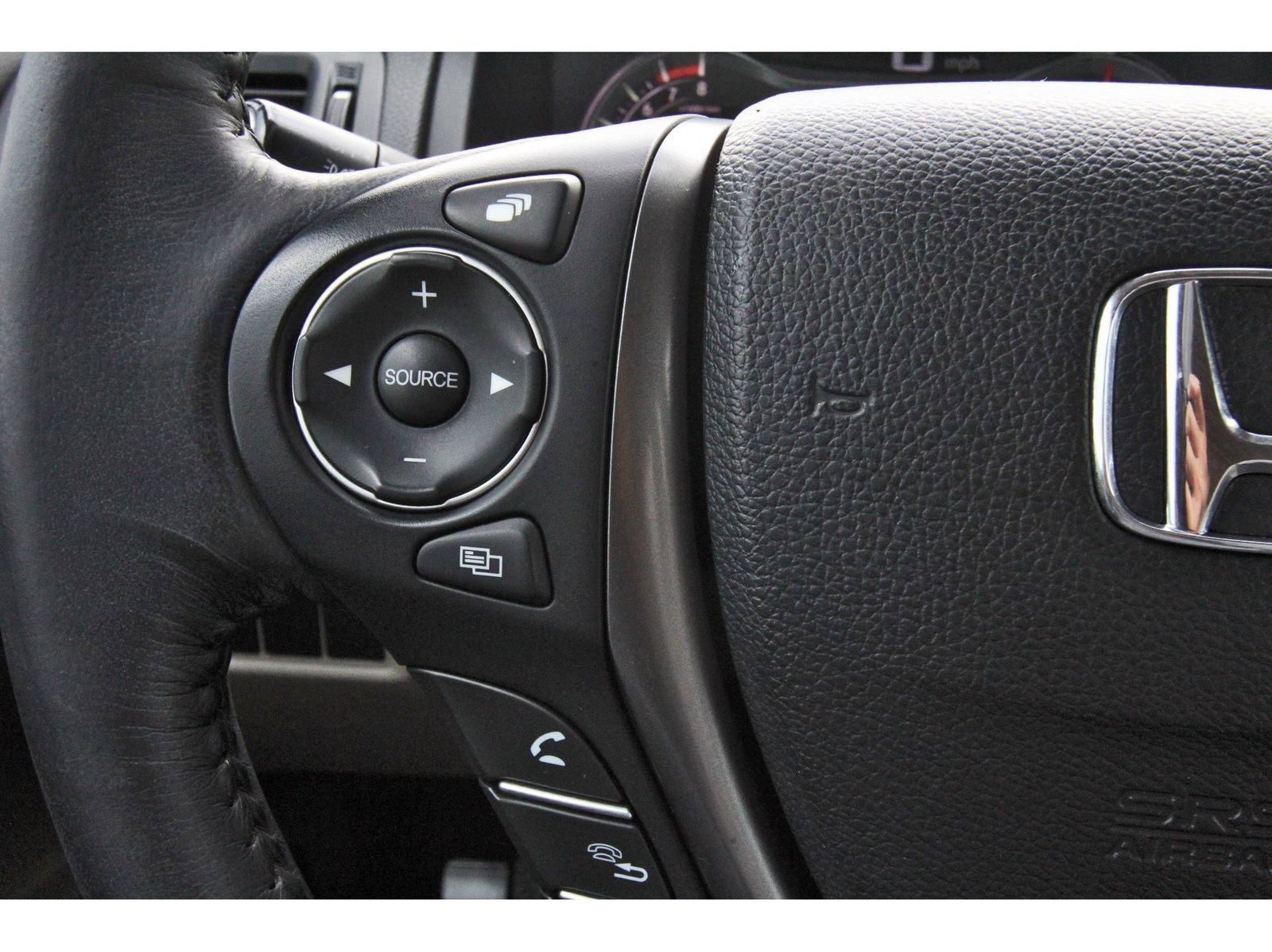 Used 2018 Honda Pilot EX-L image 18