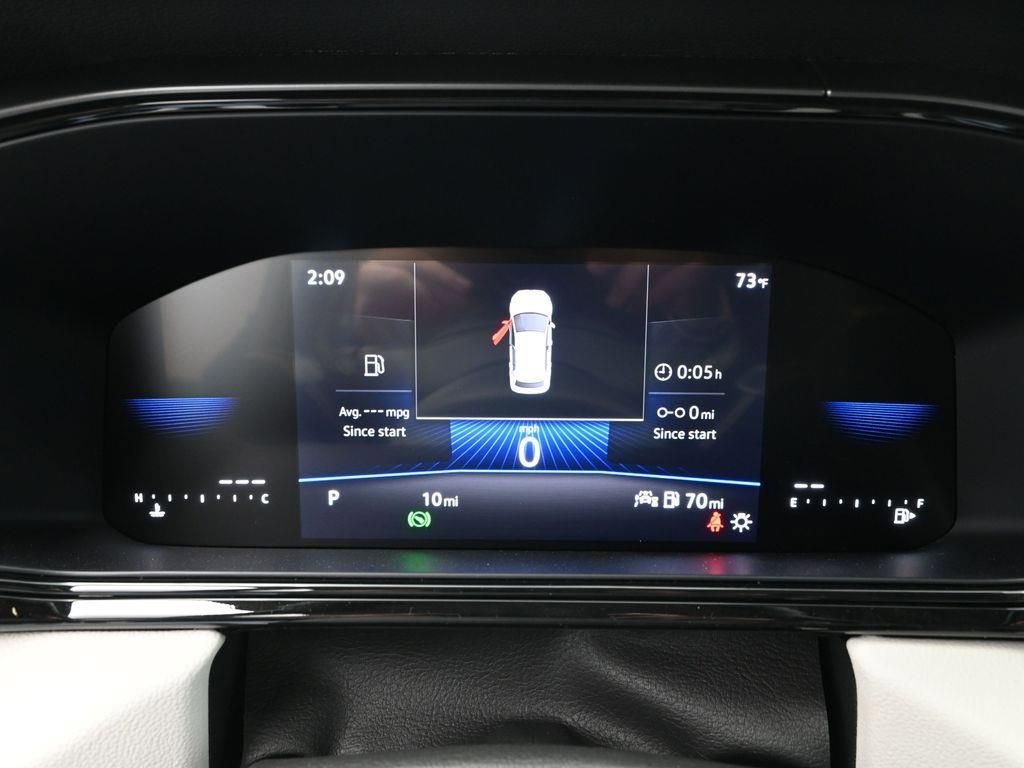 New 2026 Volkswagen Taos S image 13