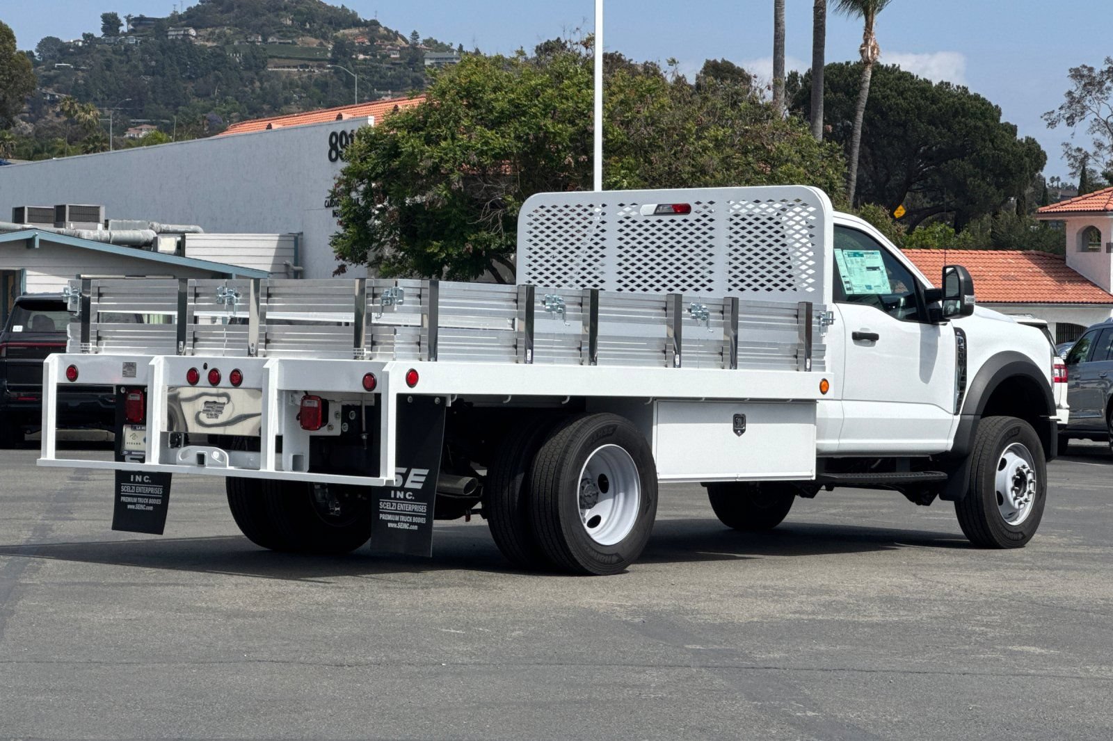 New 2026 Ford F600 2WD Regular Cab Super Duty image 3