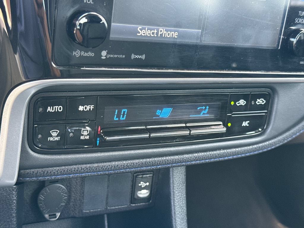 Used 2018 Toyota Corolla SE w/ Carpet Mat Package (TMS) FWD image 28