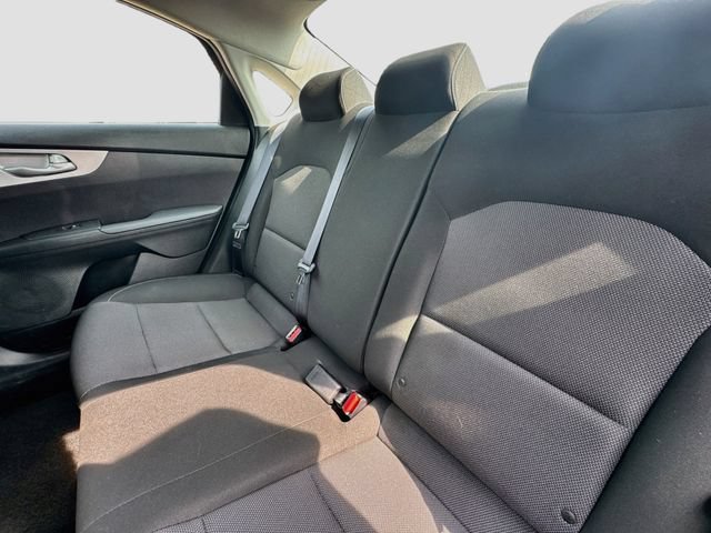 Used 2024 Kia Forte LXS w/ LXS Technology Package FWD image 27