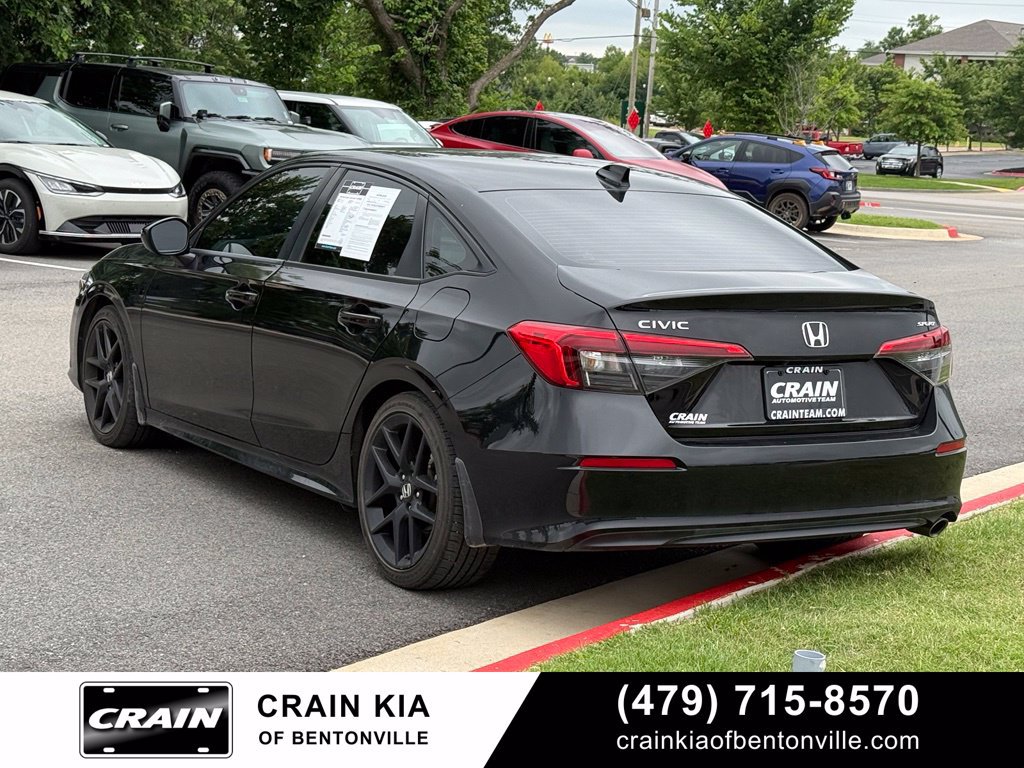 Used 2023 Honda Civic Sport image 5