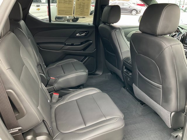 Used 2023 Chevrolet Traverse LT image 19