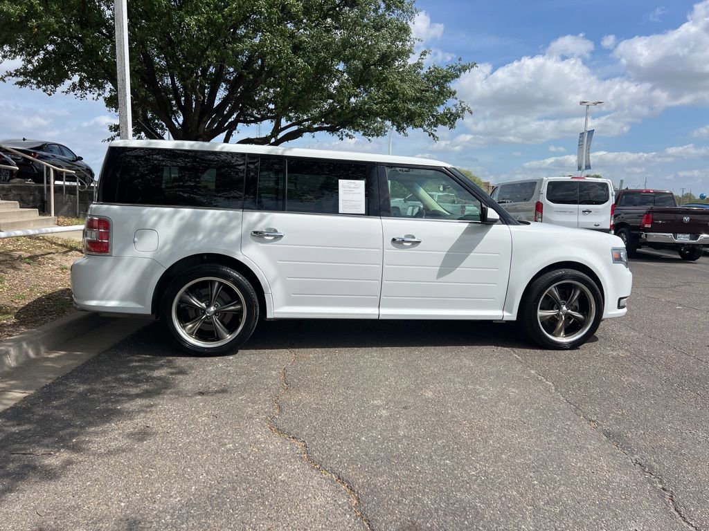Used 2018 Ford Flex Limited image 8