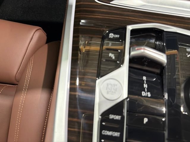 Certified 2024 BMW X5 xDrive40i w/ Premium Package AWD/4WD image 42