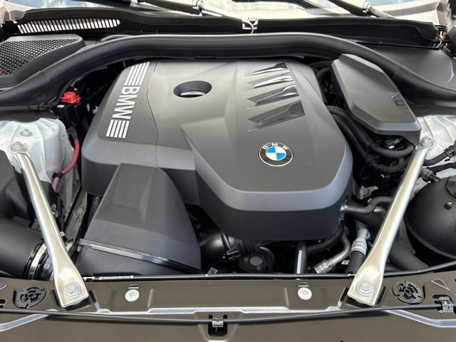 Used 2026 BMW 530i w/ M Sport Package RWD image 33