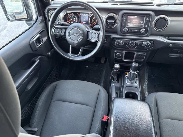 Used 2018 Jeep Wrangler Unlimited Sport image 25