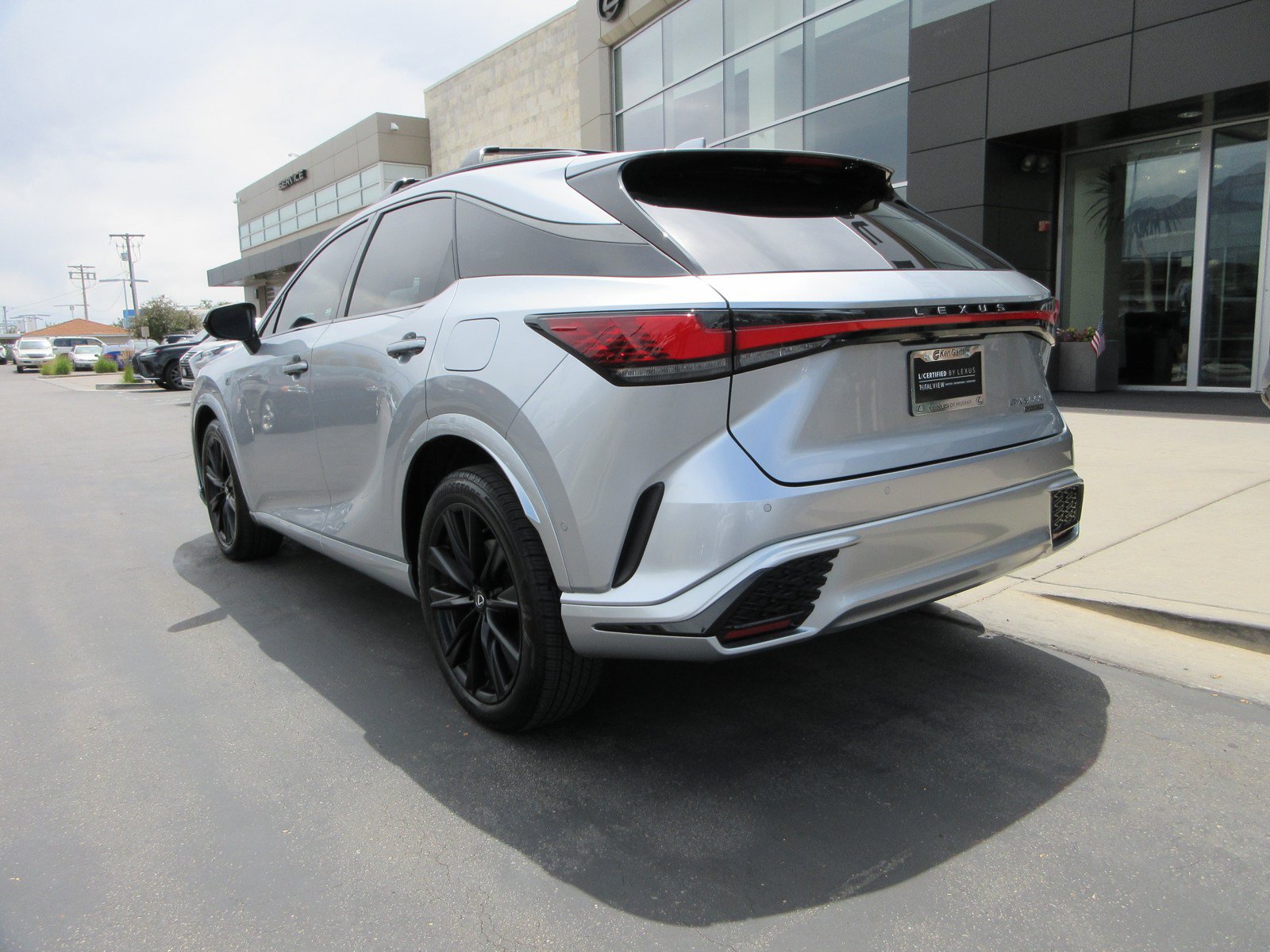 Used 2024 Lexus RX 500h F Sport w/ Convenience Package AWD/4WD image 7