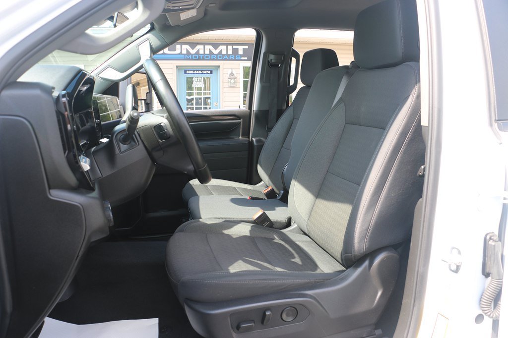 Used 2025 Chevrolet Silverado 2500 LT w/ Convenience Package AWD/4WD image 10