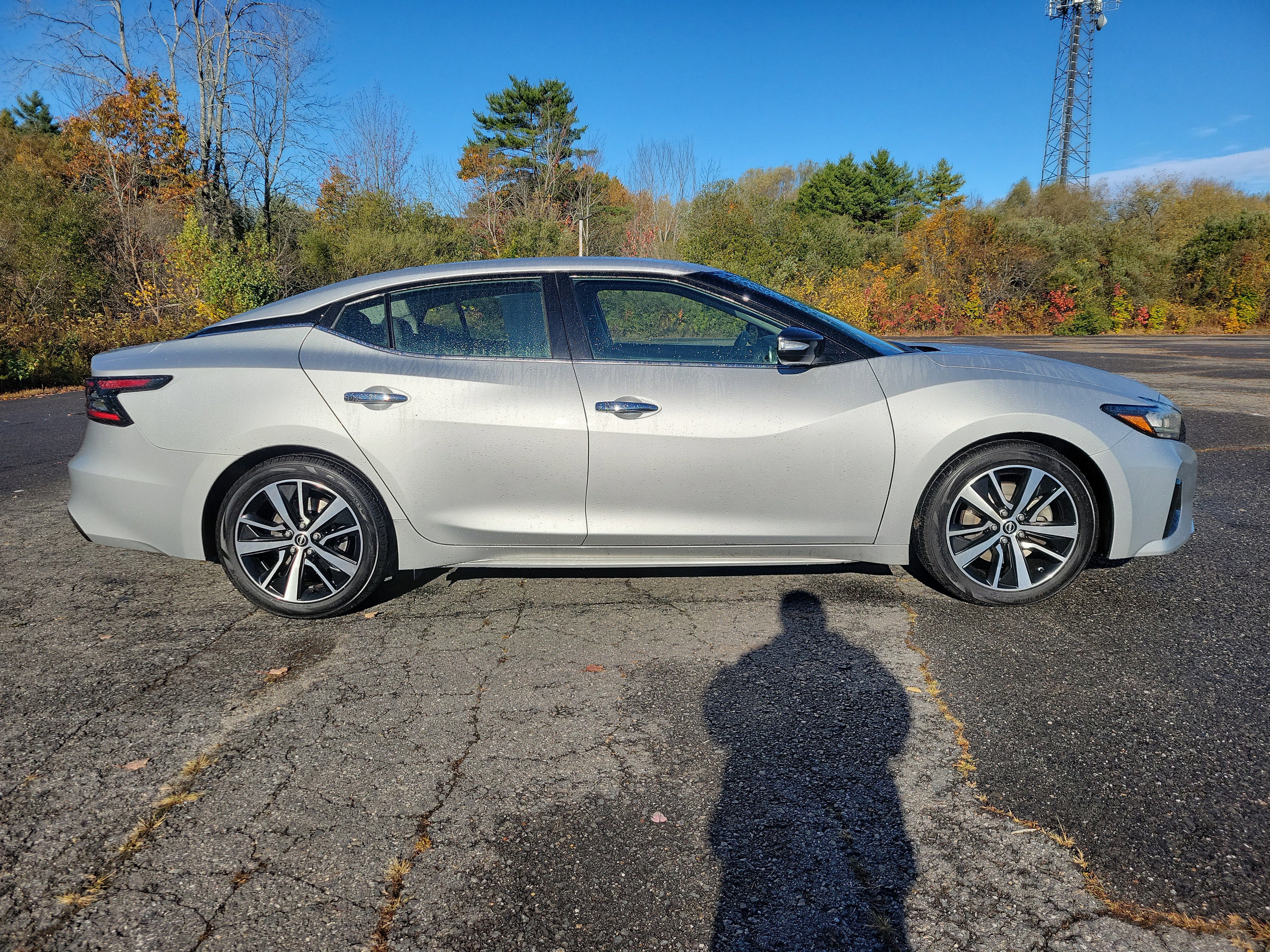 Used 2023 Nissan Maxima SV w/ Floor Mat Group image 4