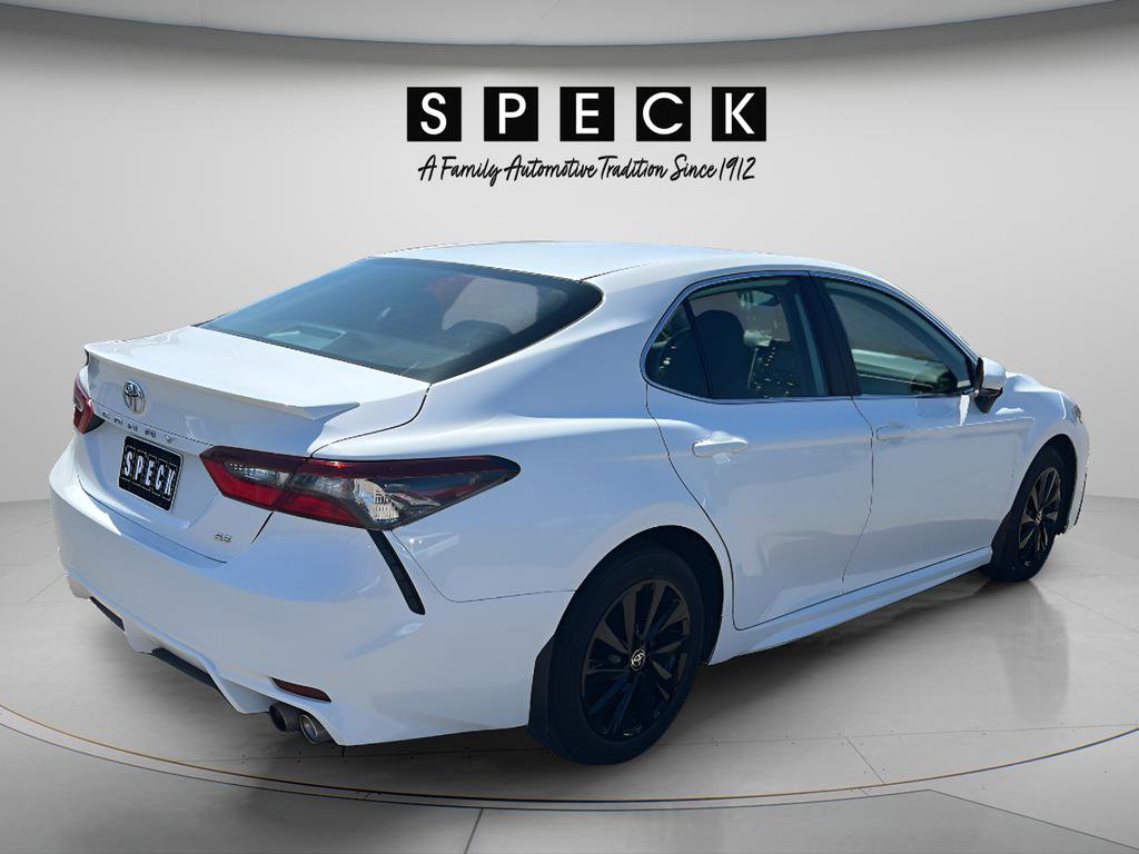 Used 2024 Toyota Camry SE FWD image 5