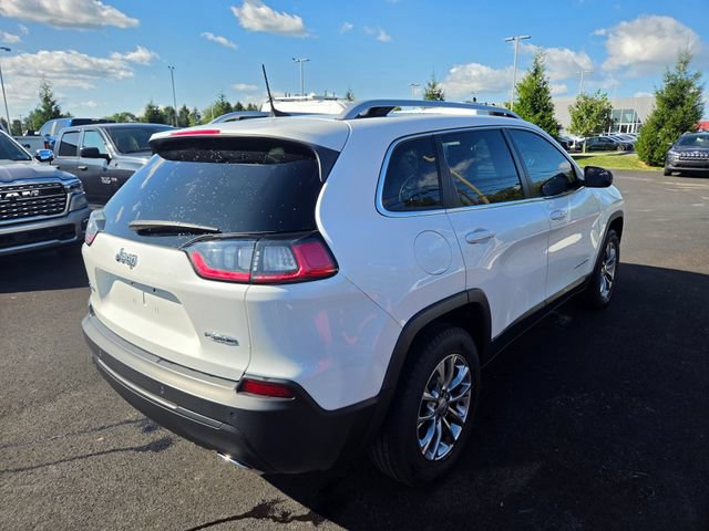 Used 2021 Jeep Cherokee Latitude Lux w/ Sun & Sound Group AWD/4WD image 16
