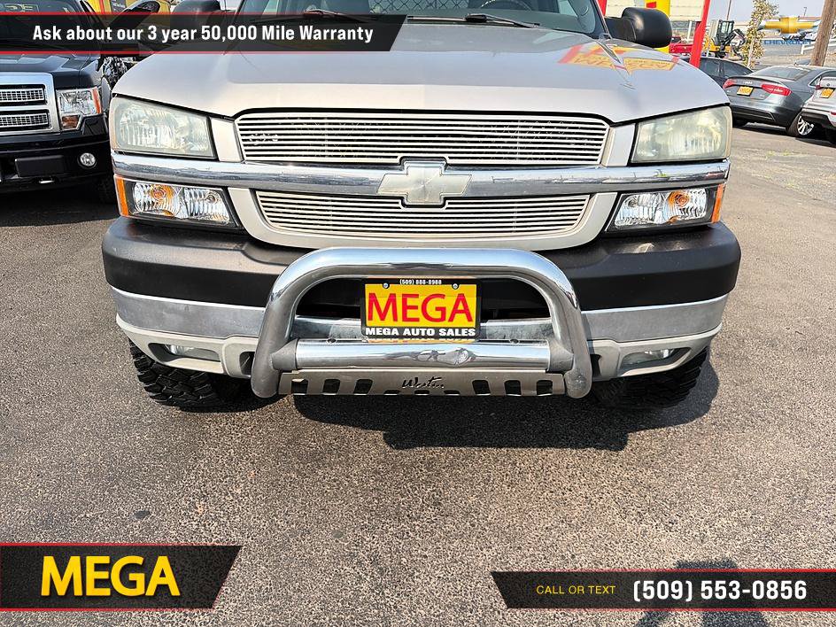 Used 2004 Chevrolet Silverado 2500 LT w/ Skid Plate Package AWD/4WD image 26