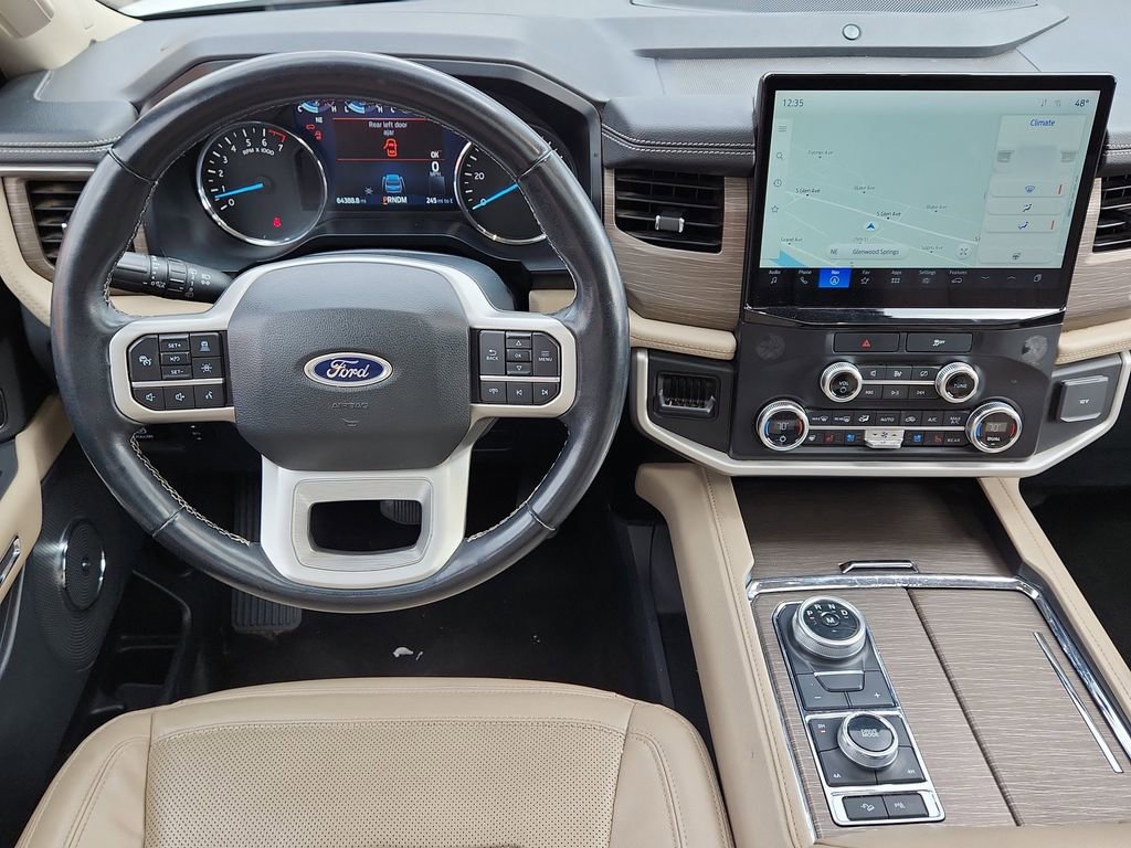 Used 2022 Ford Expedition Max Limited image 10