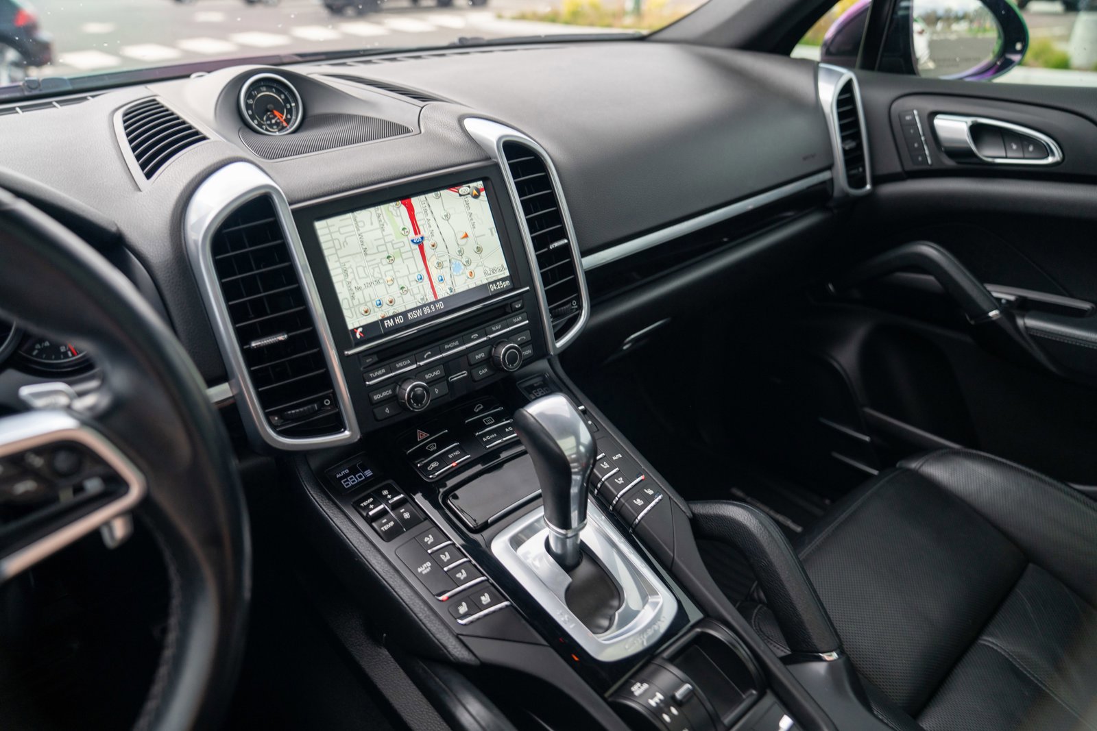 Used 2016 Porsche Cayenne image 15