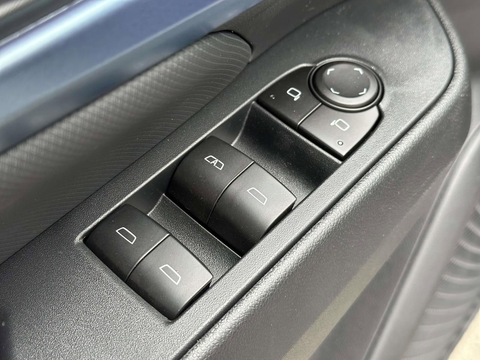 New 2026 Chevrolet Equinox EV LT w/ Convenience Package II image 20