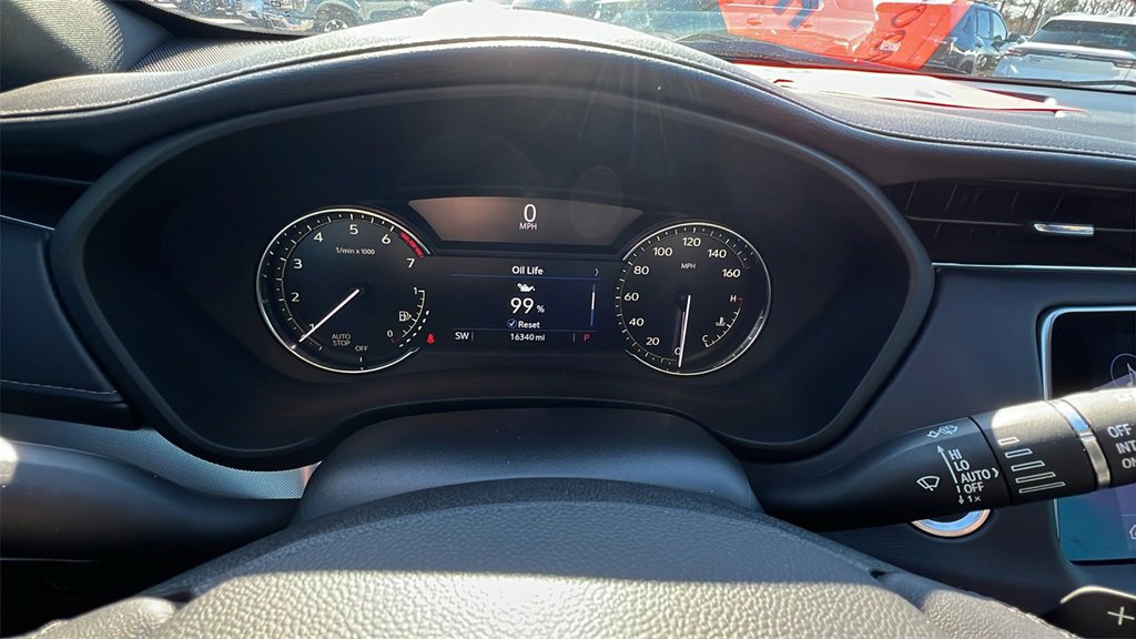 Used 2023 Cadillac XT4 Premium Luxury w/ Enhanced Visibility Package image 28