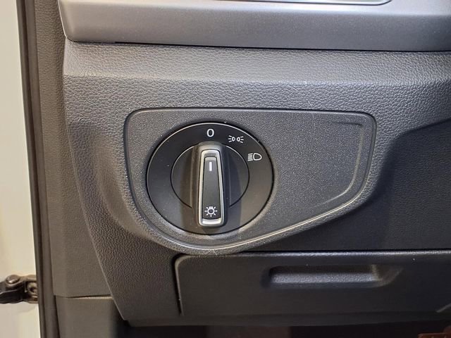 Used 2018 Volkswagen Atlas Launch Edition image 18