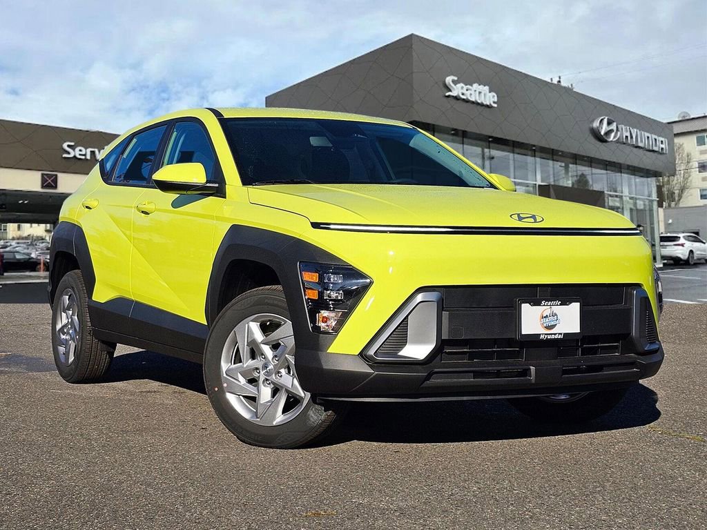 New 2026 Hyundai Kona SE