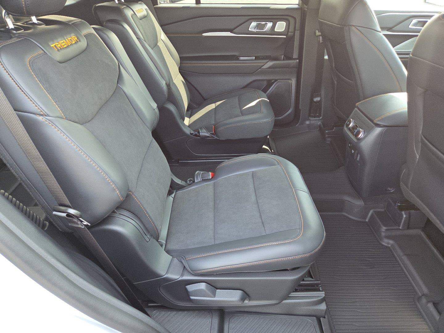New 2026 Ford Explorer Tremor w/ Tremor Ultimate Package AWD/4WD image 24