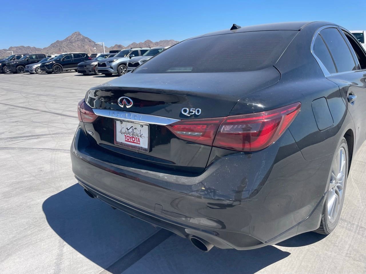 Used 2018 INFINITI Q50 Luxe w/ Cargo Package (L95) image 4
