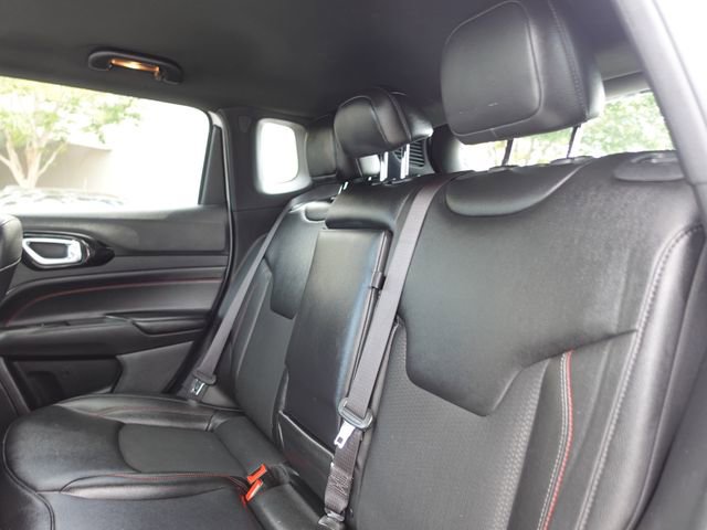 Used 2024 Jeep Compass Trailhawk AWD/4WD image 23