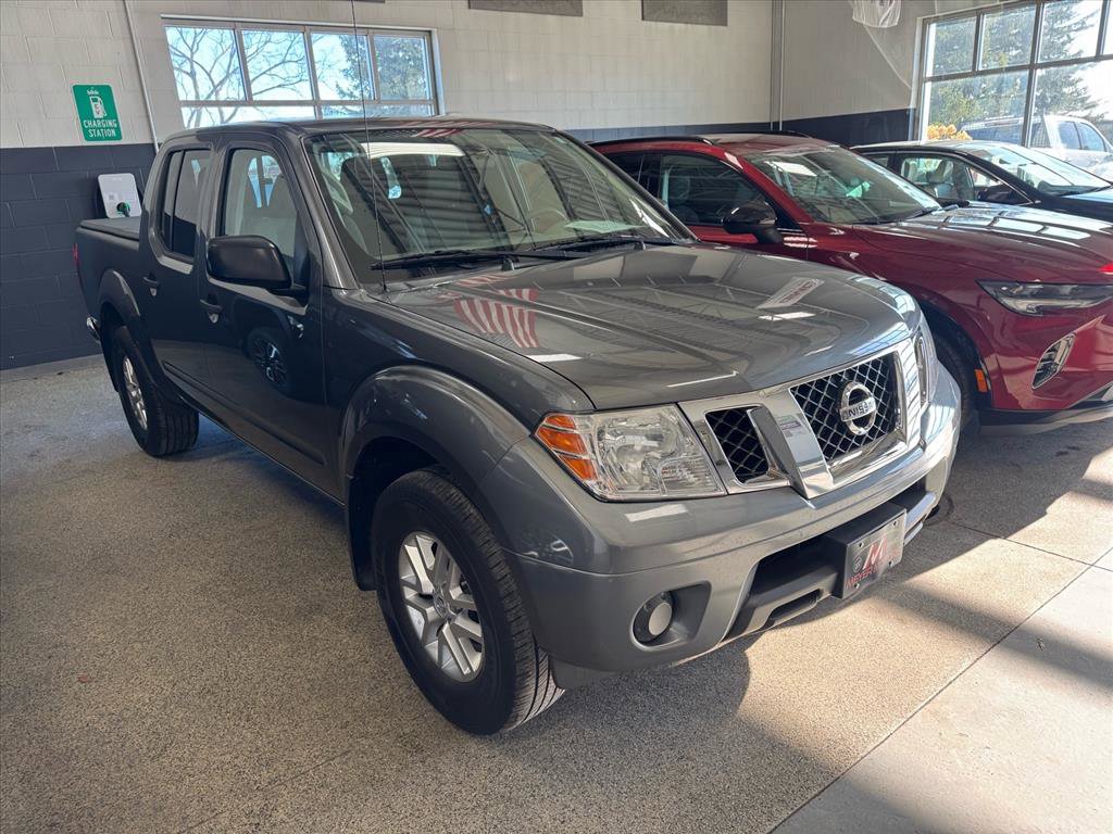 Used 2019 Nissan Frontier SV image 3