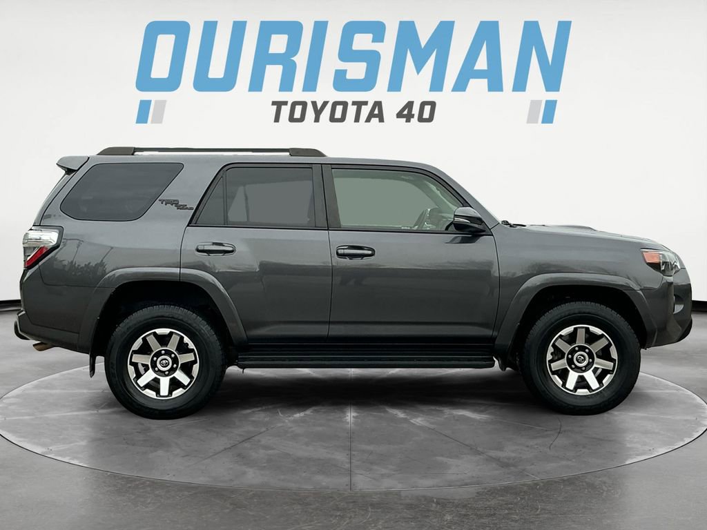 Certified 2022 Toyota 4Runner TRD Off-Road Premium image 9