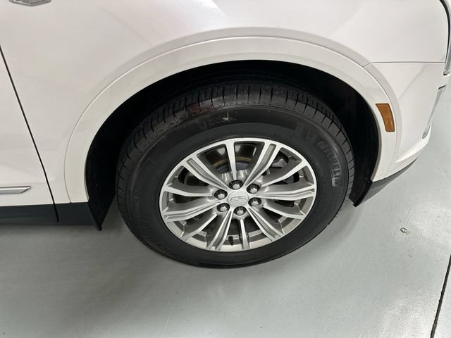 Used 2017 Cadillac XT5 Luxury w/ Driver Awareness Package FWD image 19