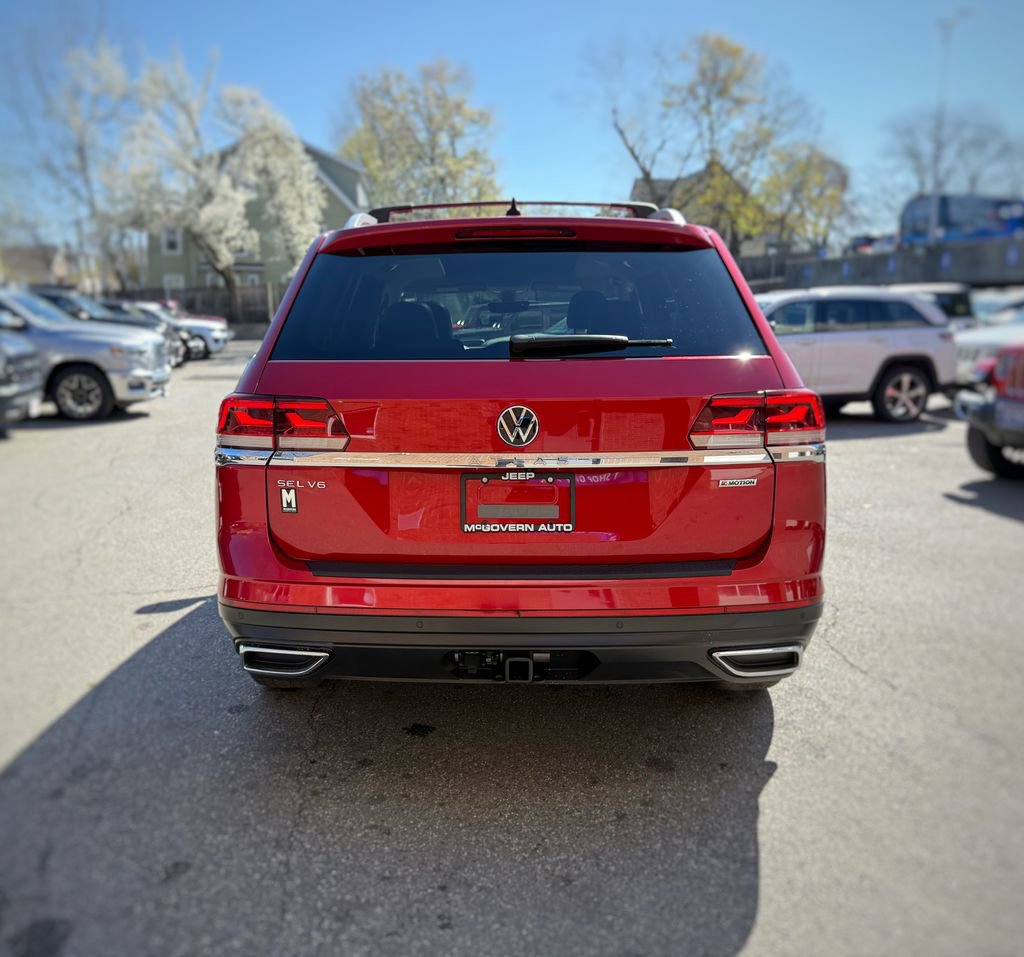 Used 2021 Volkswagen Atlas SEL Premium image 11