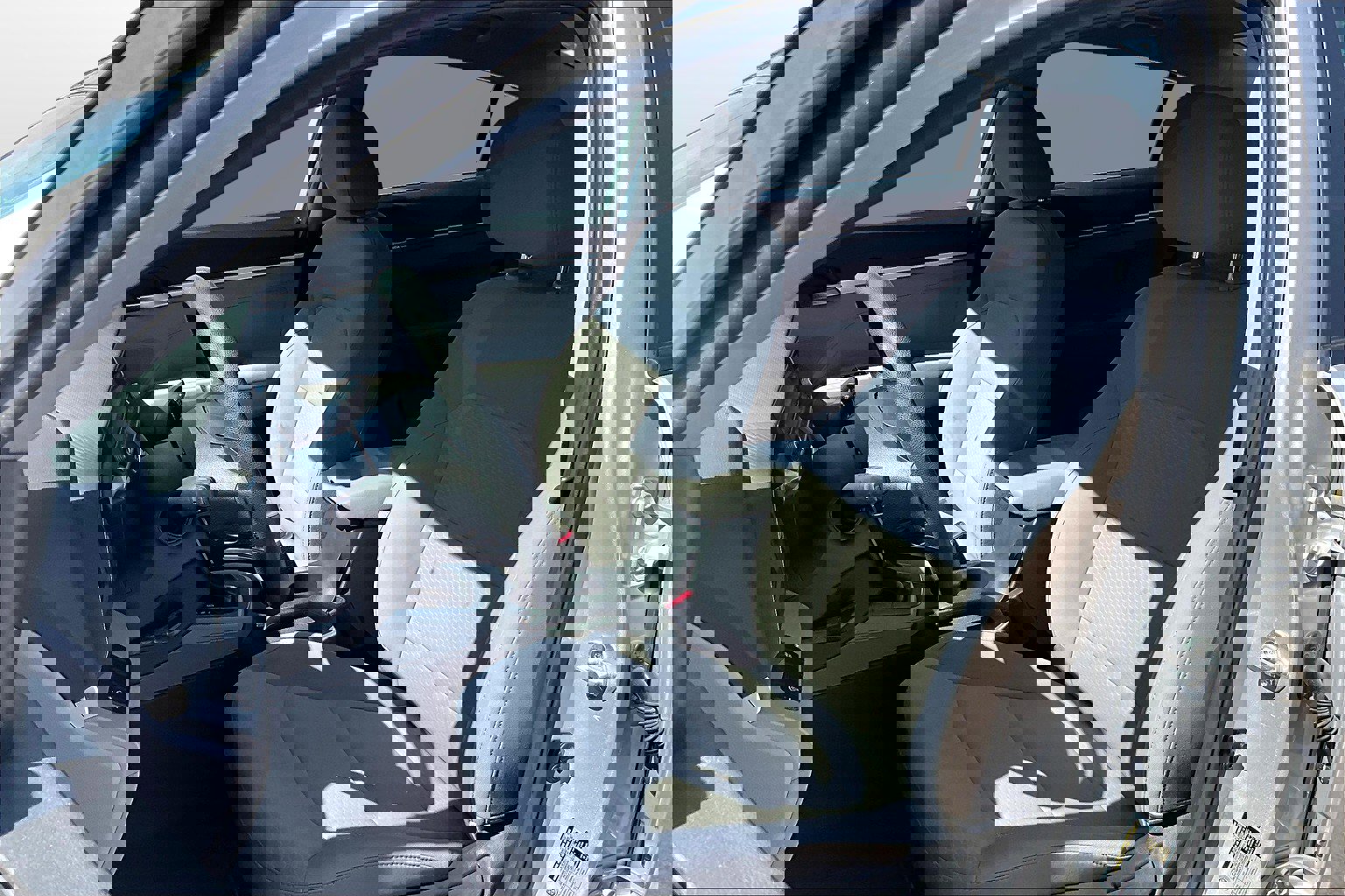 Used 2019 Hyundai Elantra SE image 16