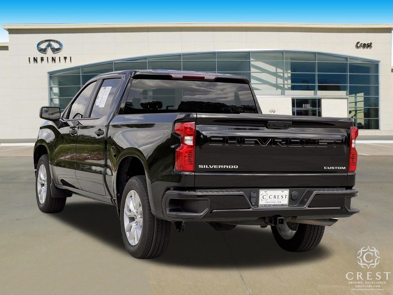 Used 2022 Chevrolet Silverado 1500 Custom image 7