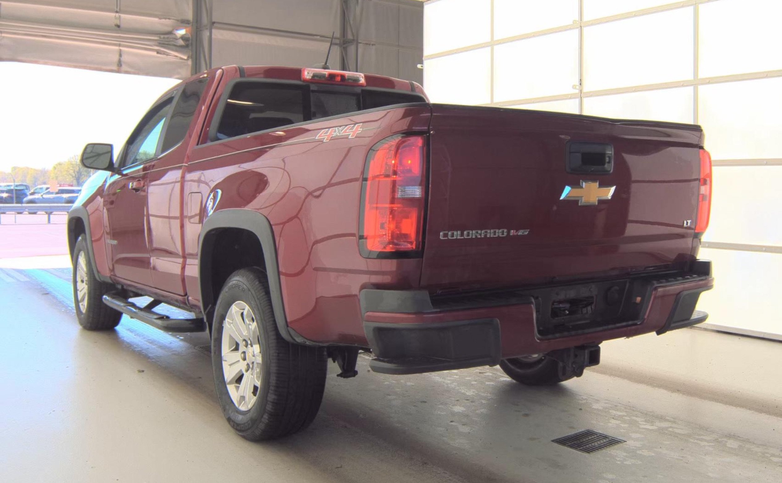 Used 2018 Chevrolet Colorado LT w/ LT Convenience Package AWD/4WD image 4