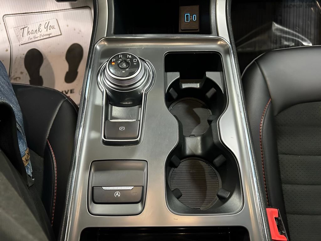 Certified 2022 Ford Edge ST-Line image 20