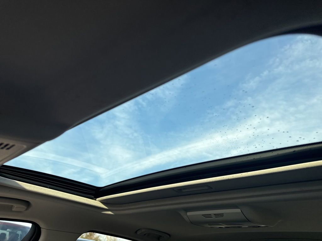 Used 2010 BMW 335i xDrive 335i xDrive image 16