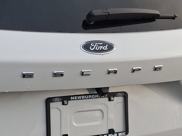 New 2025 Ford Escape ST-Line w/ Tech Pack #1 AWD/4WD image 23