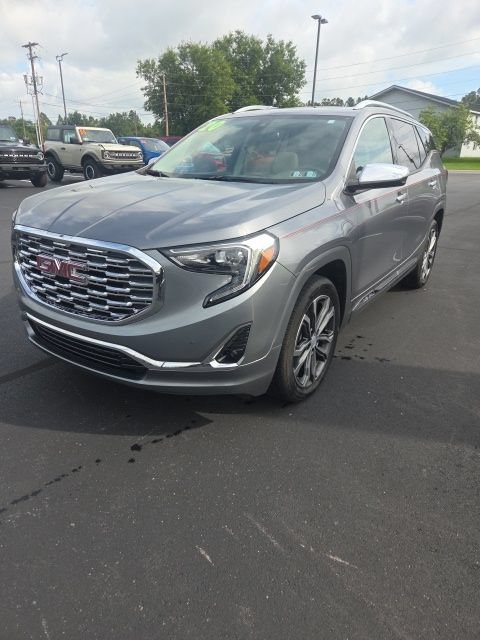 Used 2020 GMC Terrain Denali w/ LPO, Floor Liner Package AWD/4WD image 1